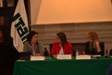 Danay Quintana, Marta Cebollada y Flavia Freidenberg en el evento de género en la política Danay Quintana, Marta Cebollada y Flavia Freidenberg en el evento de género en la política